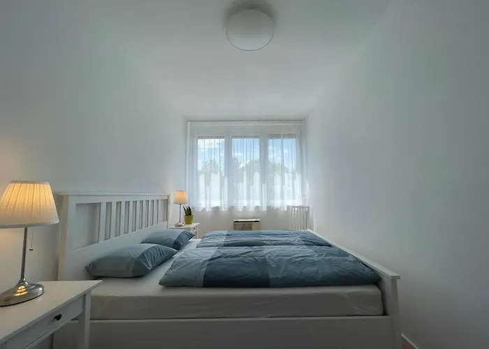 Balaton קסזטלי